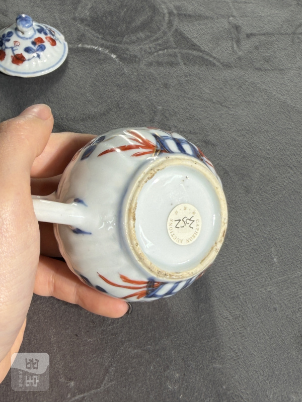 清康熙青花矾红描金花卉纹瓜棱形小壶（包铜口） - 图12
